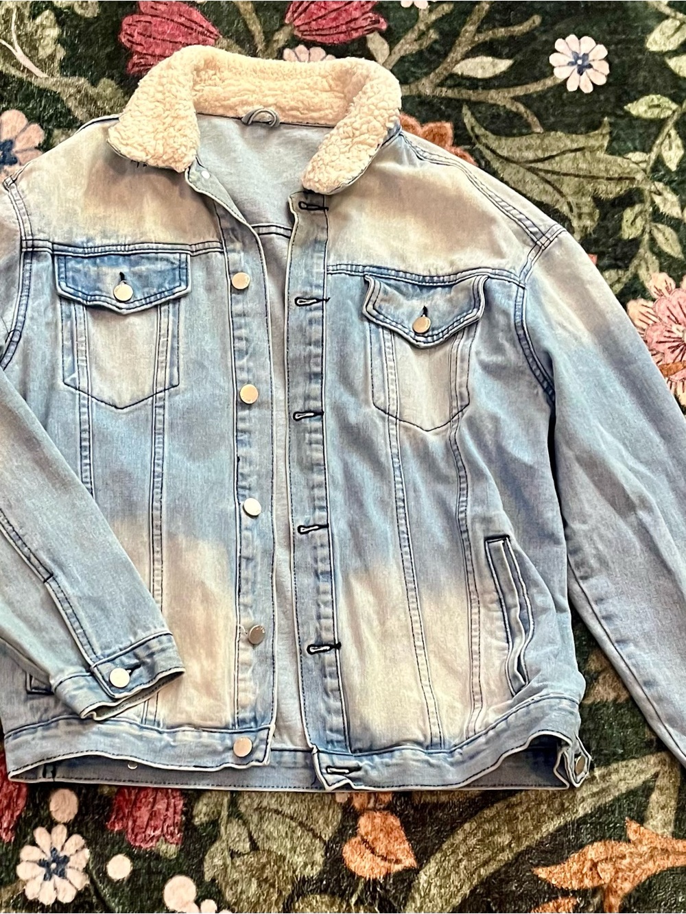 SHEIN Light Blue Sherpa Collar Denim Jacket